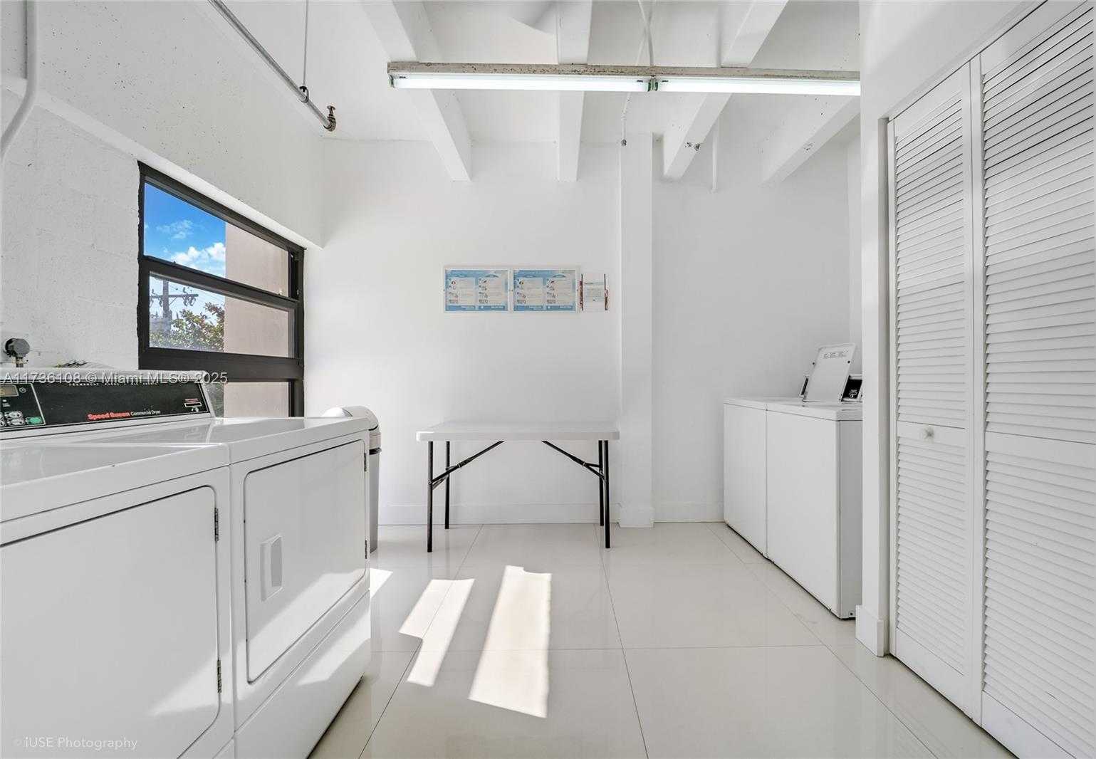 Small Image of 575 CRANDON BLVD #306, Key Biscayne Number 16