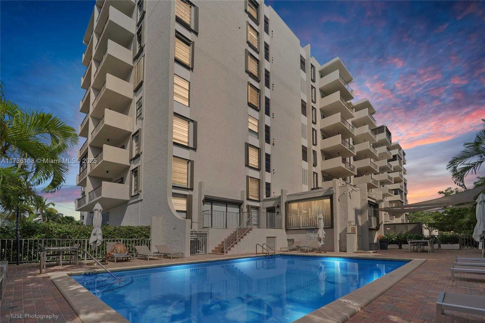 Small Image of 575 CRANDON BLVD #306, Key Biscayne Number 18