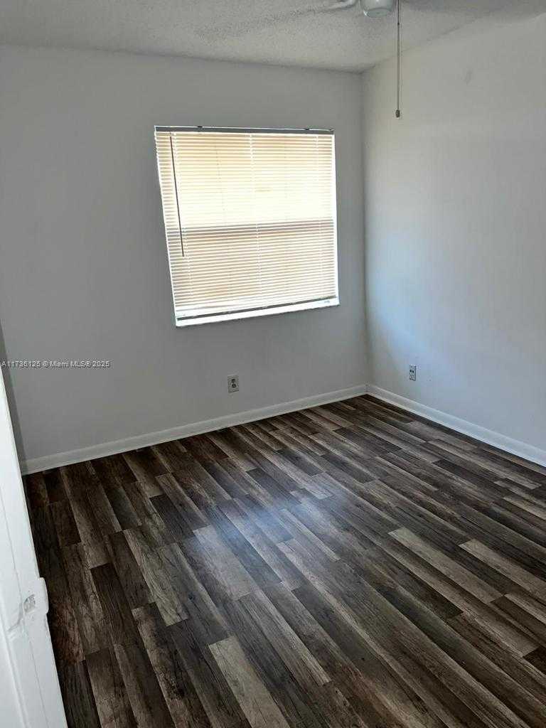 Small Image of 7903 SOUTH WEST 8TH ST, North Lauderdale Number 13