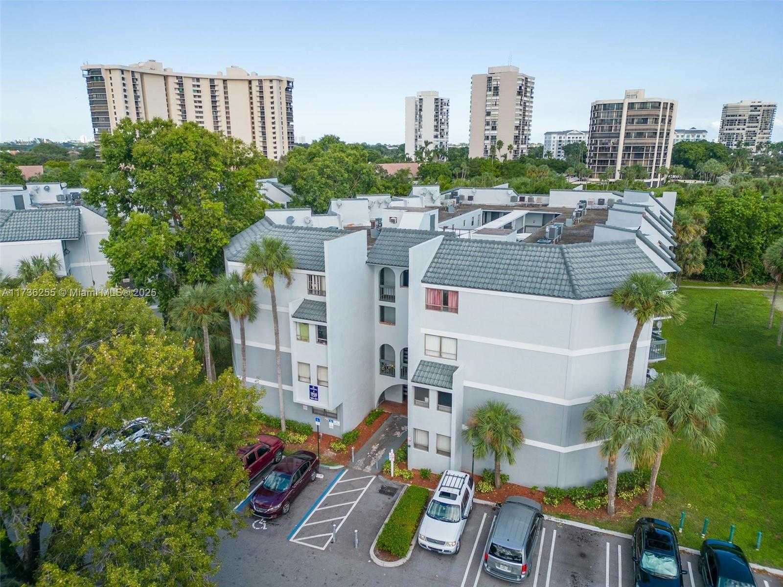 Small Image of 1880 NORTH CONGRESS AVE #210, West Palm Beach Number 22