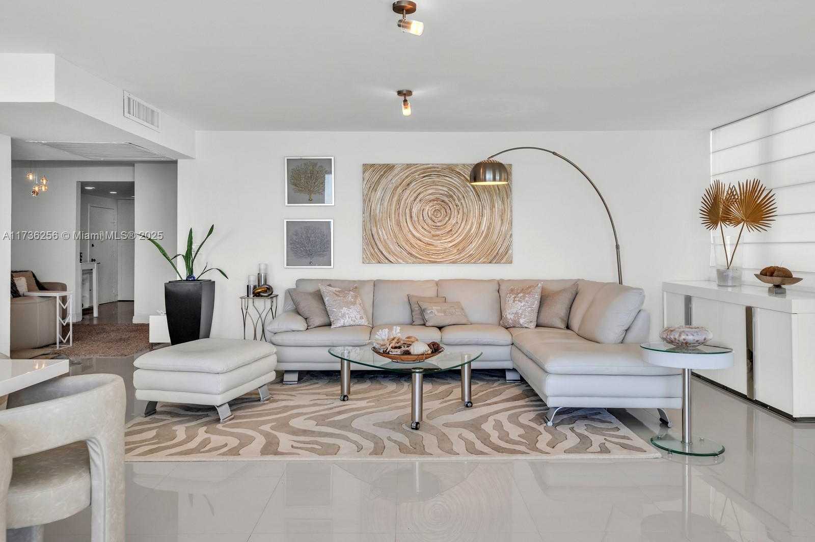 Small Image of 2030 SOUTH OCEAN DR #1414, Hallandale Beach Number 27