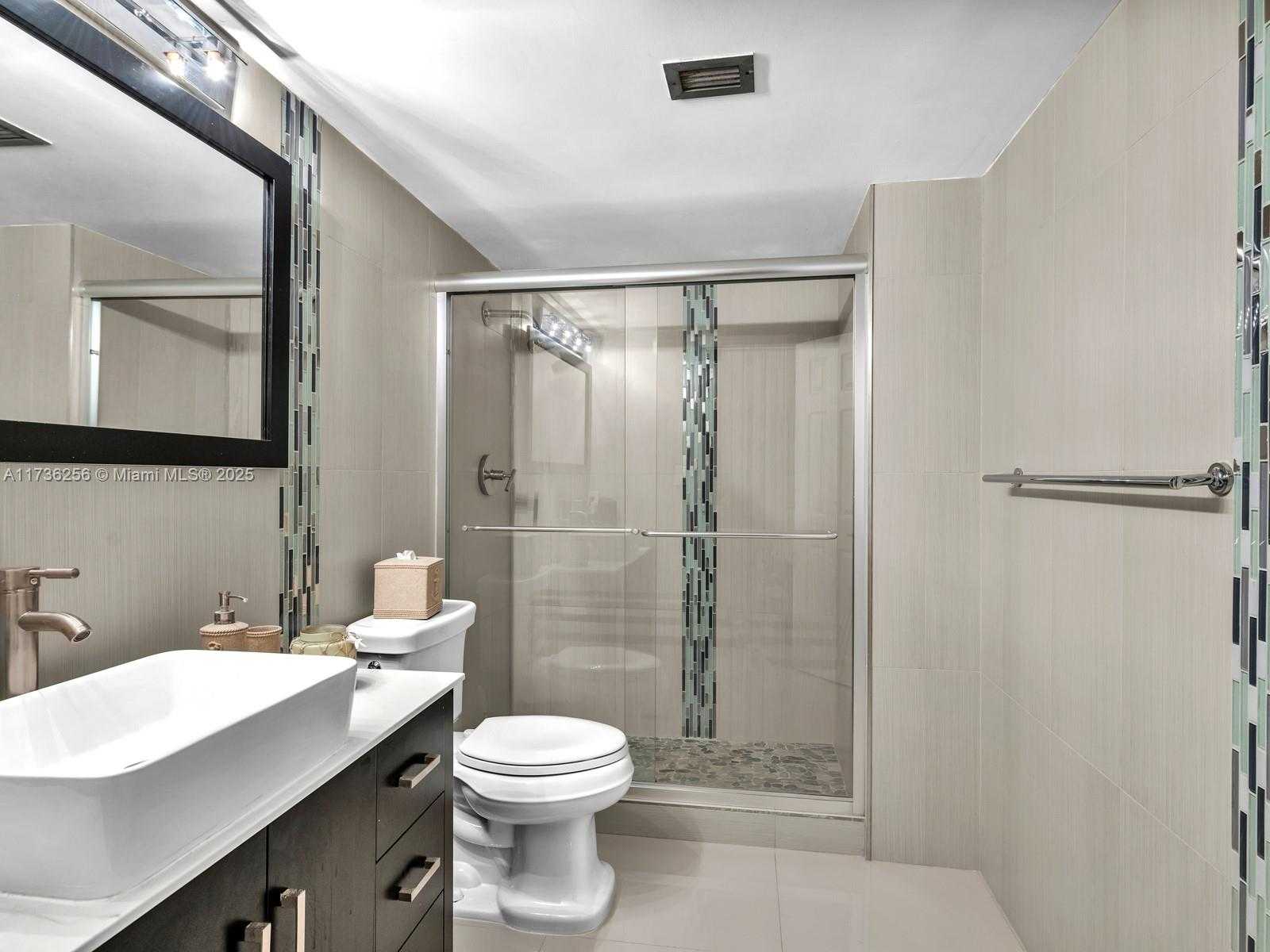 Small Image of 2030 SOUTH OCEAN DR #1414, Hallandale Beach Number 31