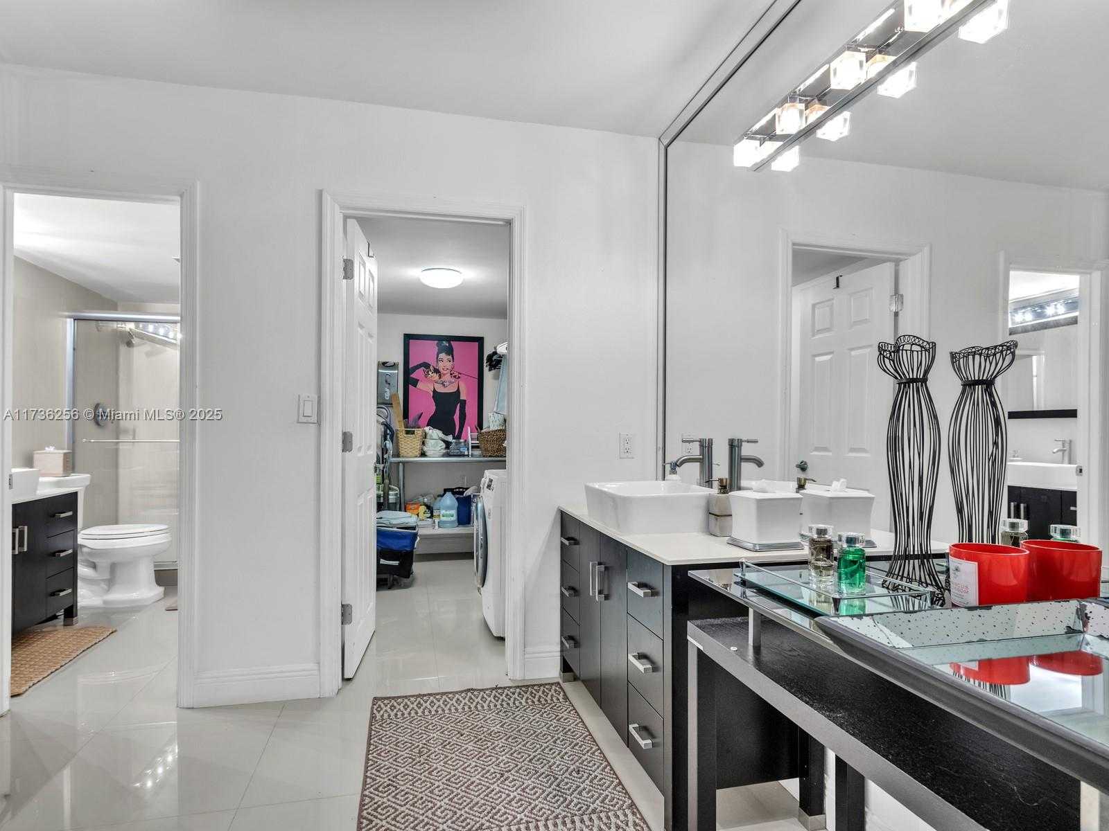 Small Image of 2030 SOUTH OCEAN DR #1414, Hallandale Beach Number 32
