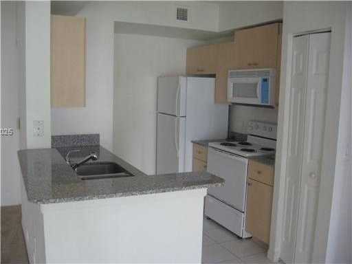 Small Image of 2494 CENTERGATE DR #103, Miramar Number 5