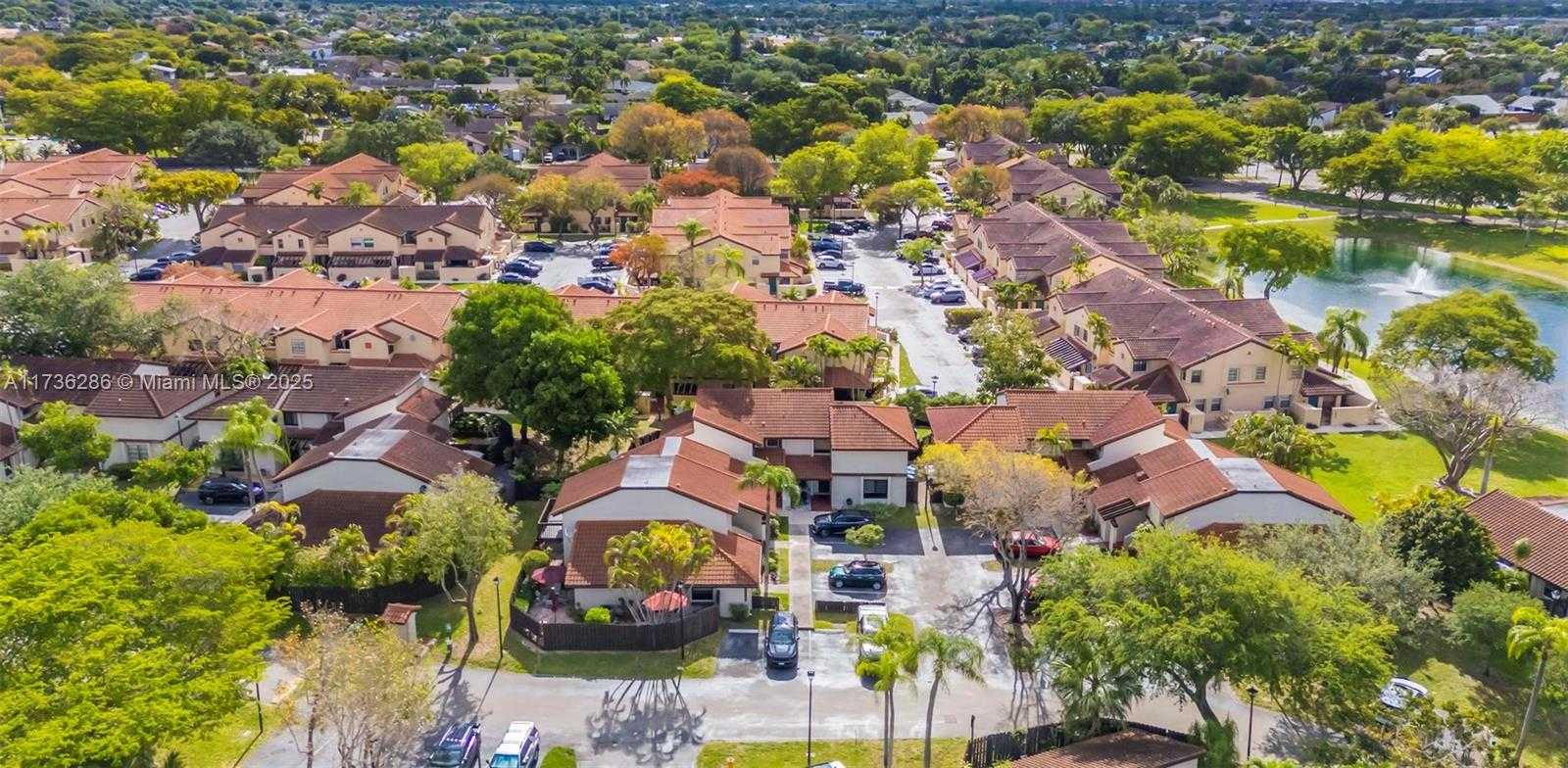 Small Image of 11429 SOUTH WEST 132ND PL #74-2, Miami Number 34