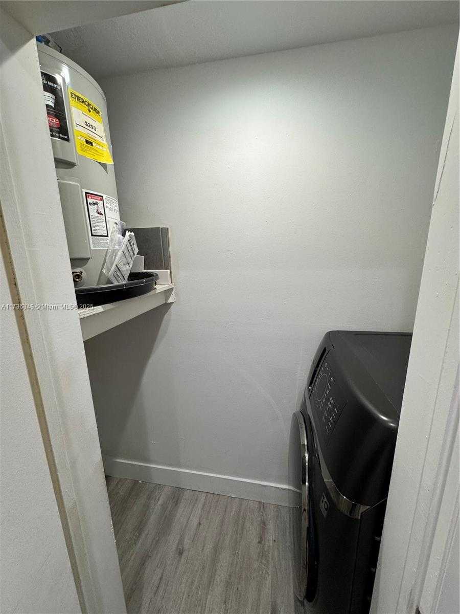 Small Image of 17455 NORTH WEST 67TH CT #K-17, Hialeah Number 10