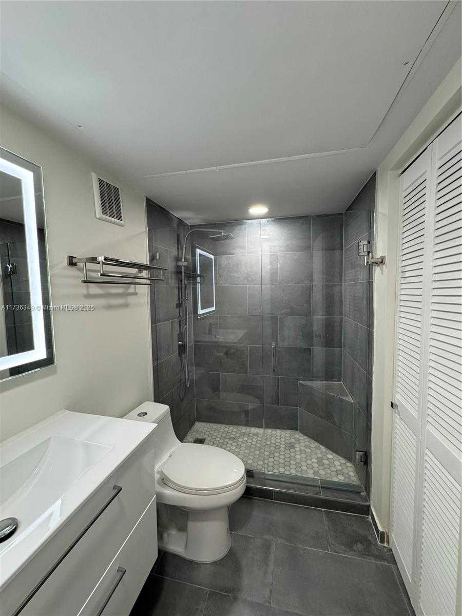 Small Image of 17455 NORTH WEST 67TH CT #K-17, Hialeah Number 15