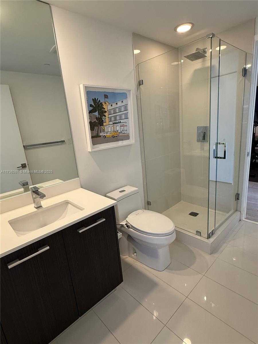 Small Image of 55 SOUTH WEST 9TH ST #1701, Miami Number 12