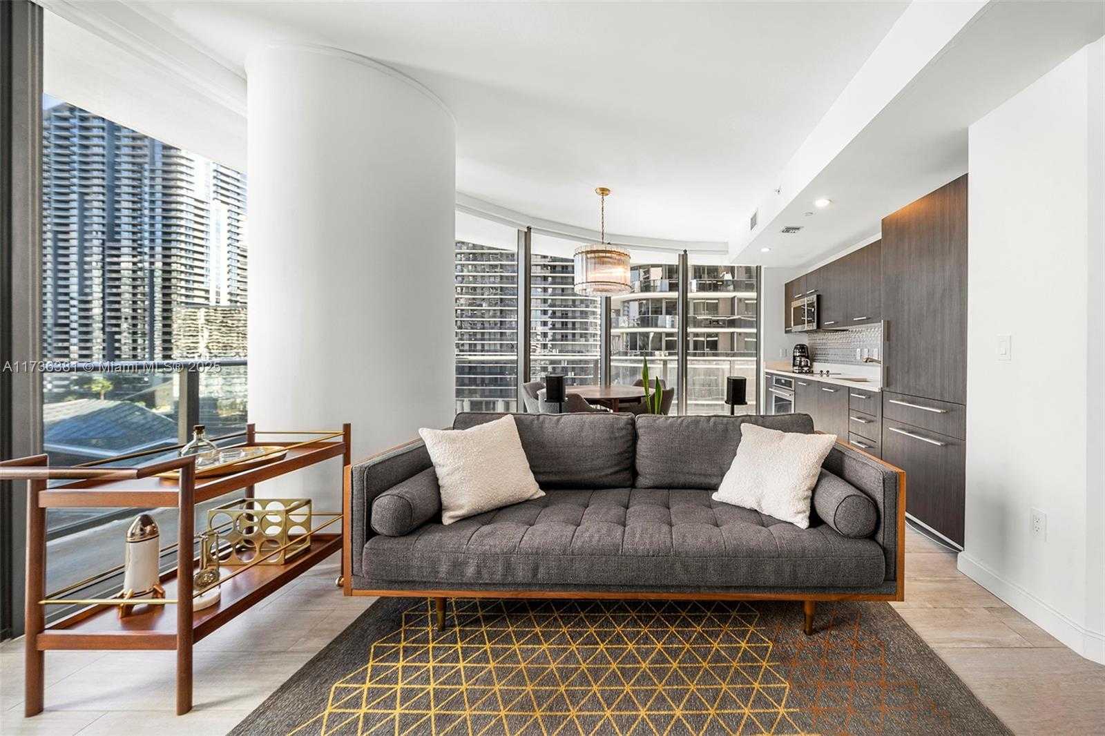Small Image of 55 SOUTH WEST 9TH ST #1701, Miami Number 2