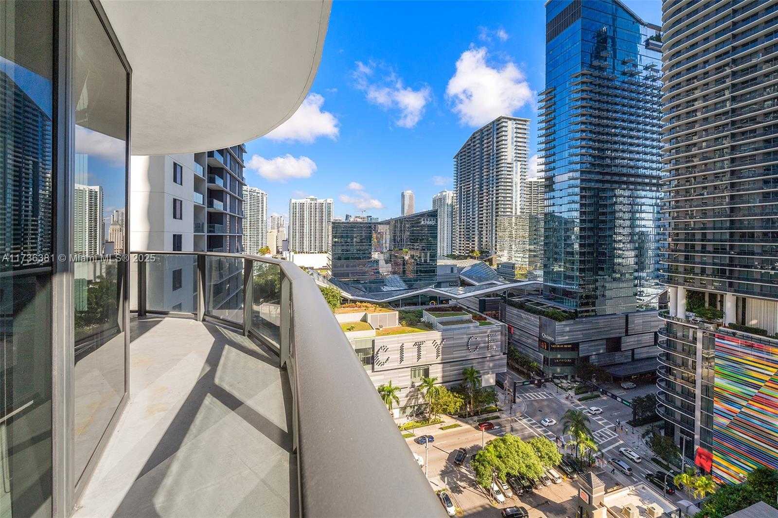 Small Image of 55 SOUTH WEST 9TH ST #1701, Miami Number 32