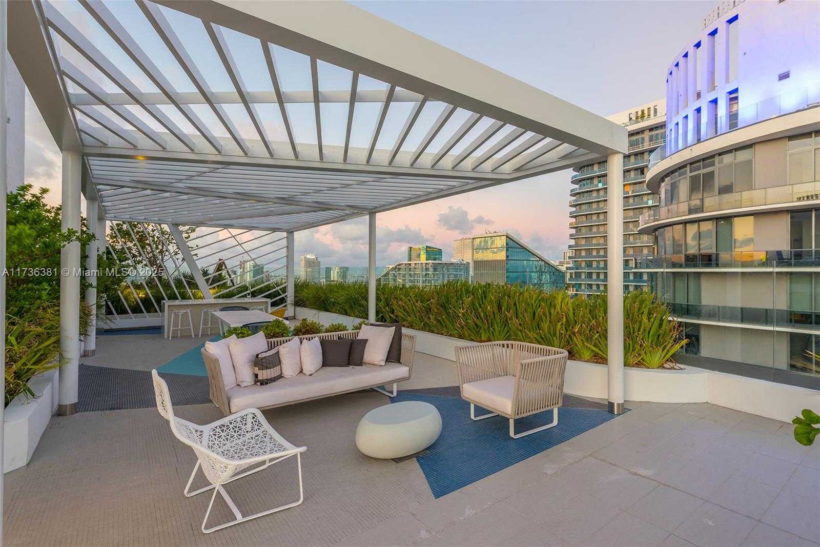 Small Image of 55 SOUTH WEST 9TH ST #1701, Miami Number 39