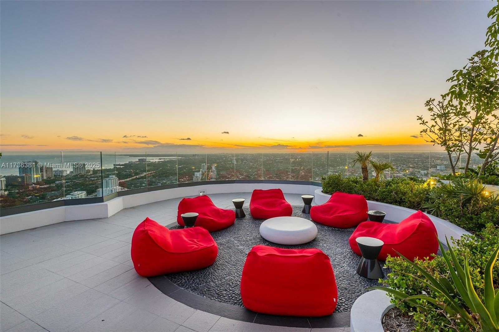 Small Image of 55 SOUTH WEST 9TH ST #1701, Miami Number 41