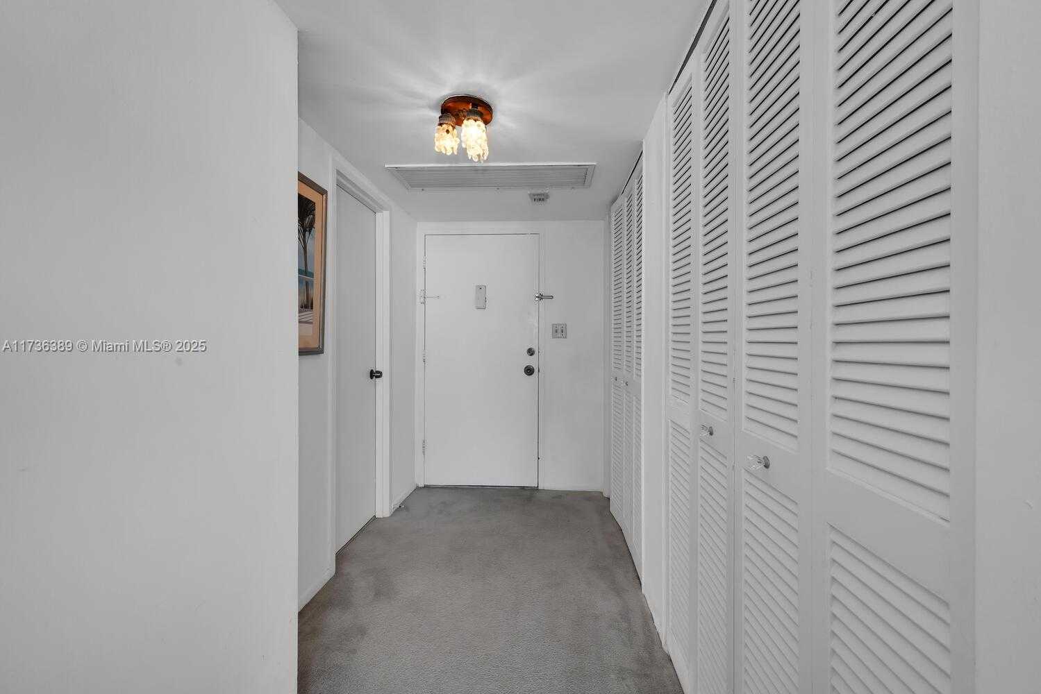 Small Image of 5401 COLLINS AVE #1412, Miami Beach Number 2