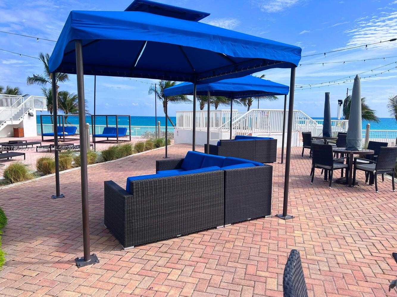 Small Image of 5401 COLLINS AVE #1412, Miami Beach Number 23