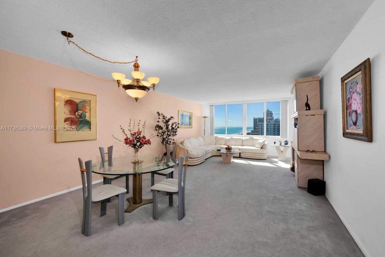 Small Image of 5401 COLLINS AVE #1412, Miami Beach Number 3