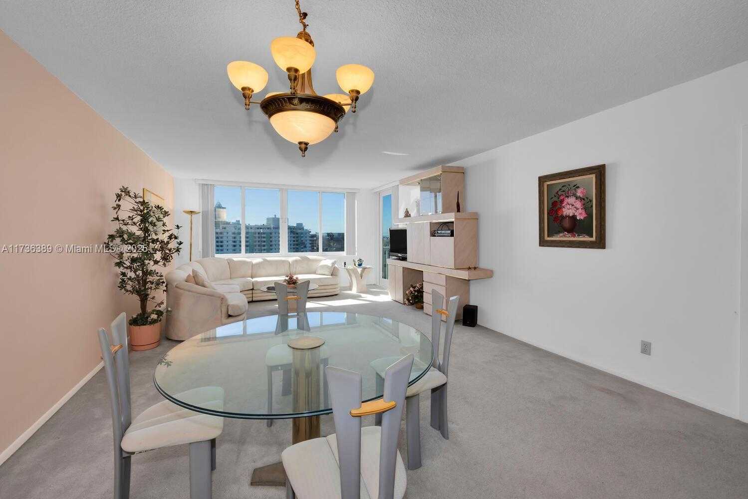 Small Image of 5401 COLLINS AVE #1412, Miami Beach Number 7