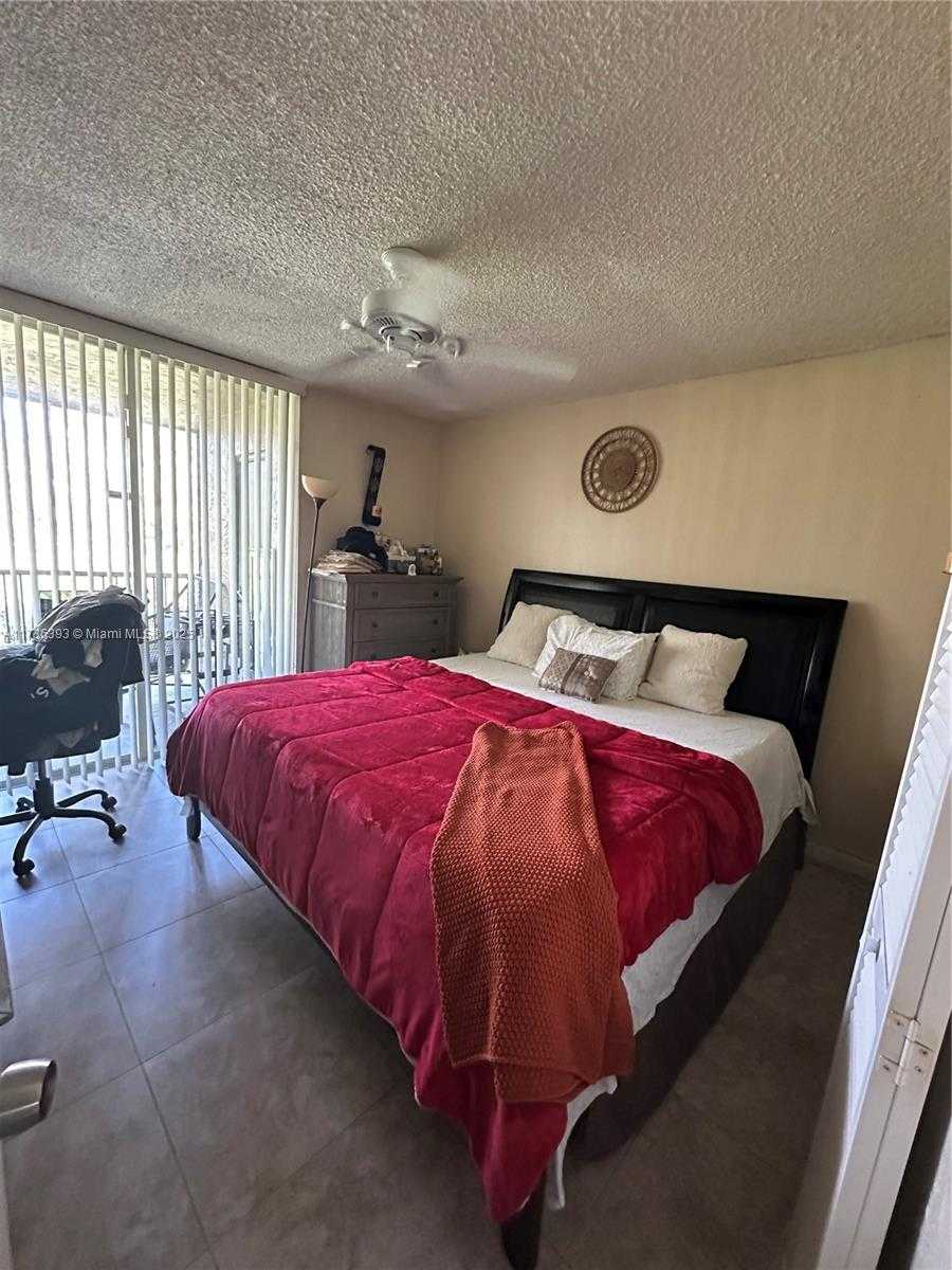 Small Image of 4025 WEST MCNAB RD #E208, Pompano Beach Number 3