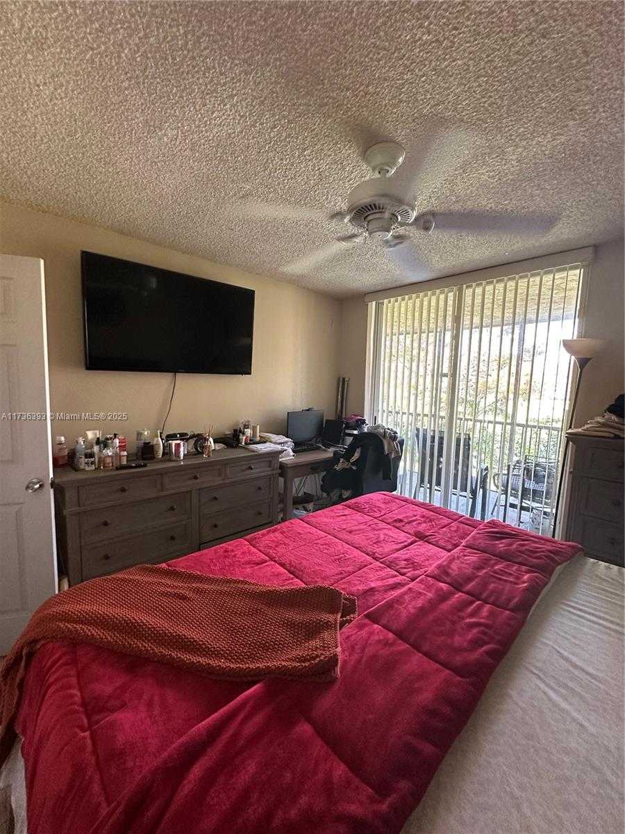 Small Image of 4025 WEST MCNAB RD #E208, Pompano Beach Number 5