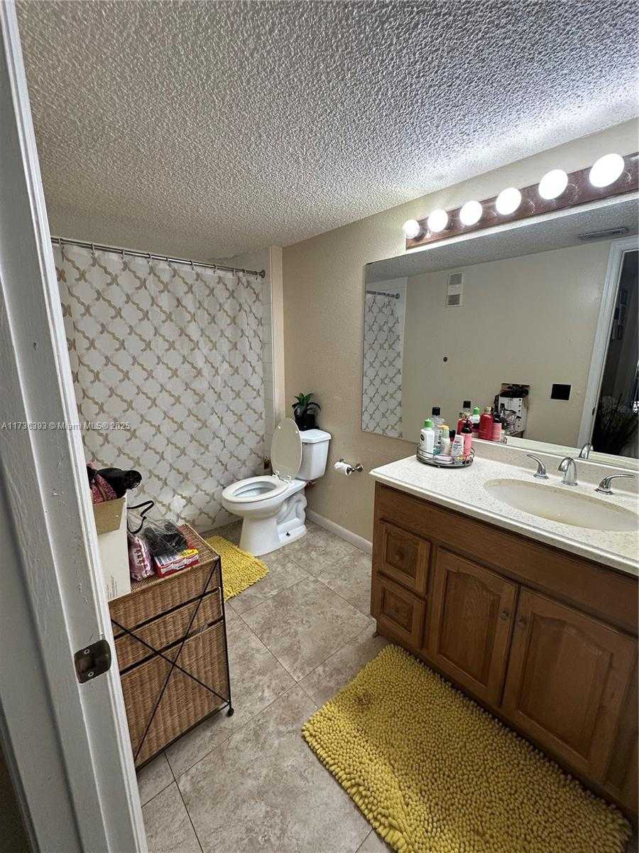 Small Image of 4025 WEST MCNAB RD #E208, Pompano Beach Number 6