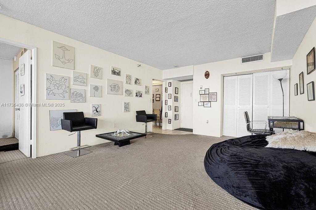 Small Image of 20515 EAST COUNTRY CLUB DR #1042, Aventura Number 12
