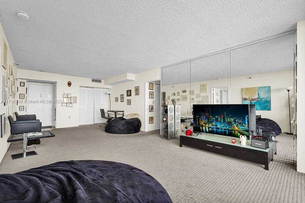Small Image of 20515 EAST COUNTRY CLUB DR #1042, Aventura Number 15