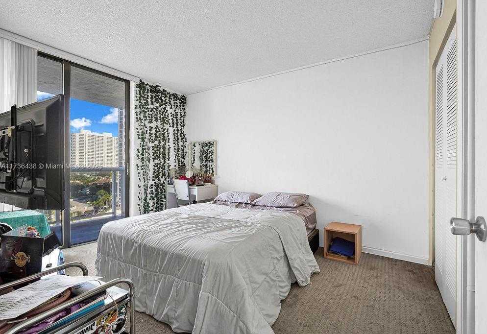 Small Image of 20515 EAST COUNTRY CLUB DR #1042, Aventura Number 27