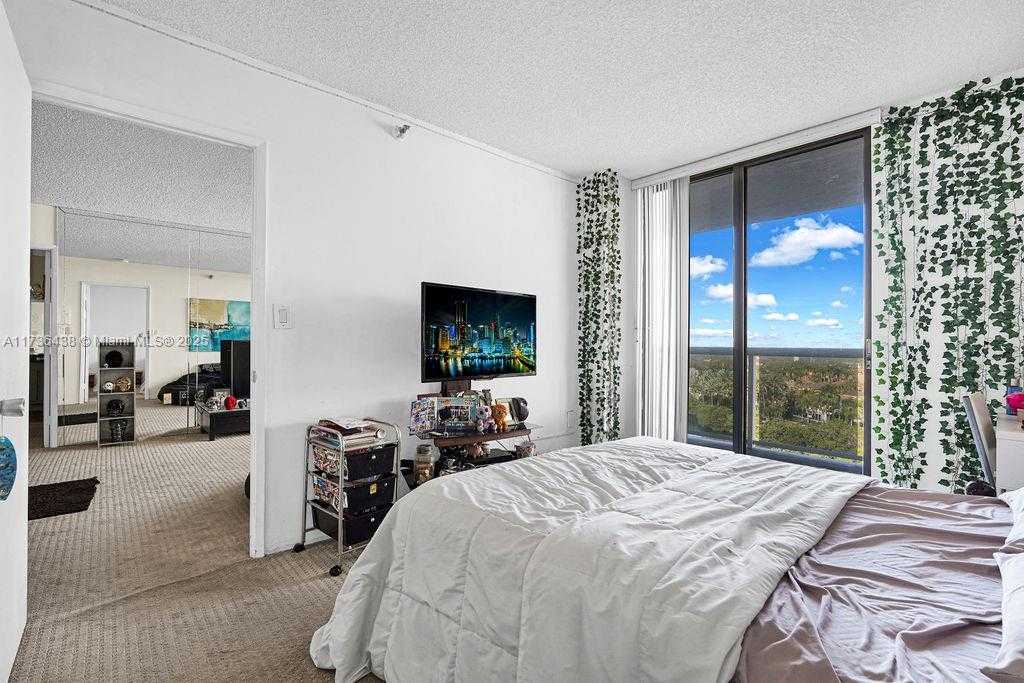 Small Image of 20515 EAST COUNTRY CLUB DR #1042, Aventura Number 29