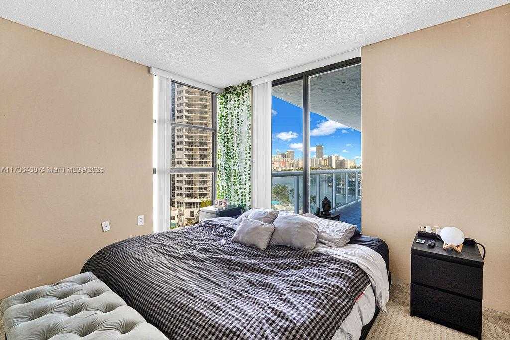 Small Image of 20515 EAST COUNTRY CLUB DR #1042, Aventura Number 40