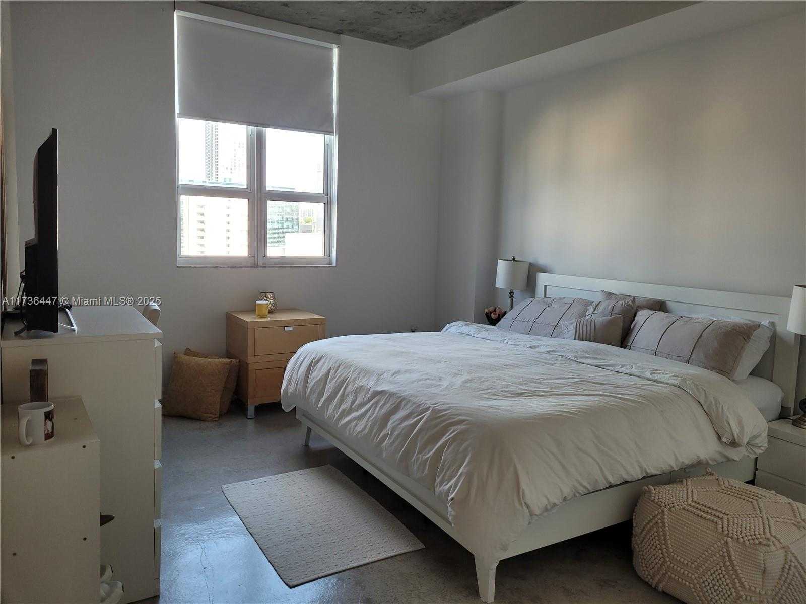 Small Image of 234 NORTH EAST 3RD ST #1105, Miami Number 17