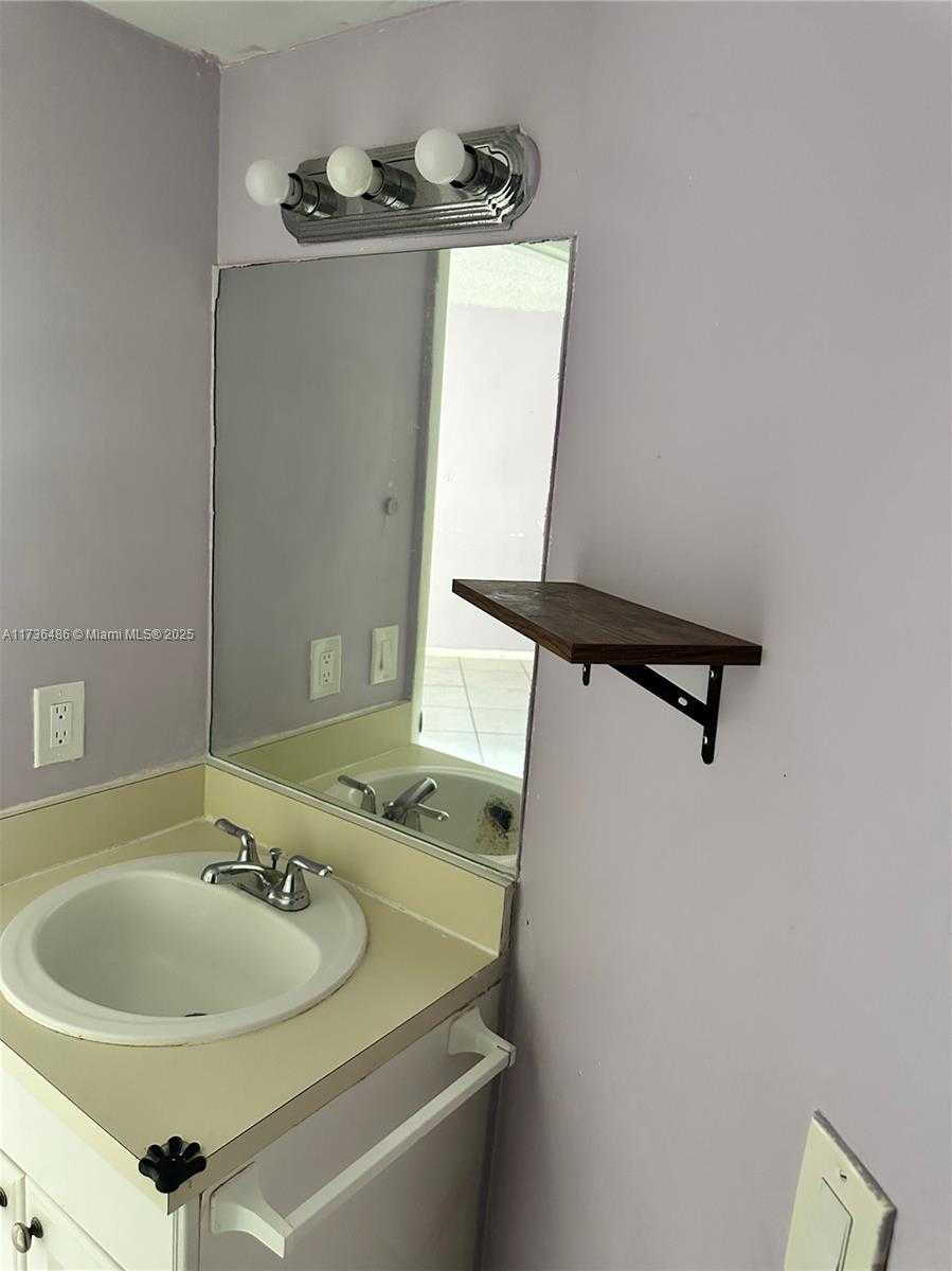 Small Image of 8255 SOUTH WEST 152ND AVE #E-308, Miami Number 3