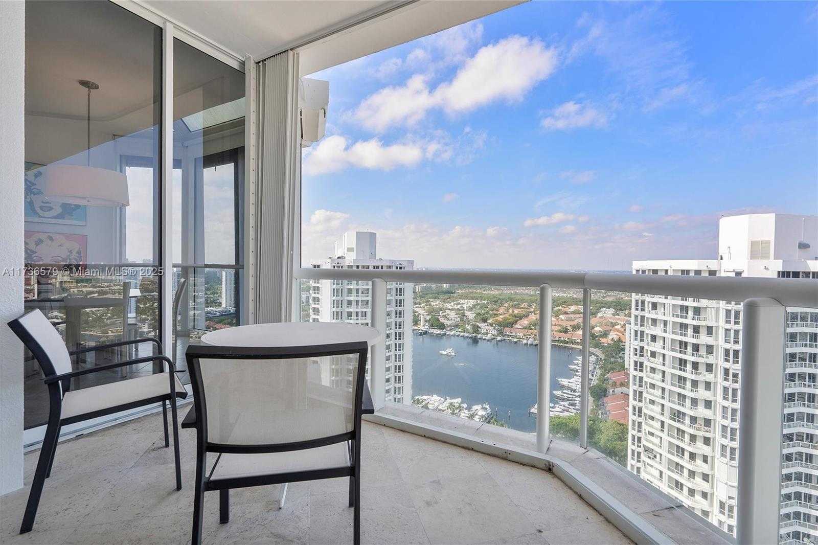 Small Image of 21150 POINT PL #PH 3105, Aventura Number 17