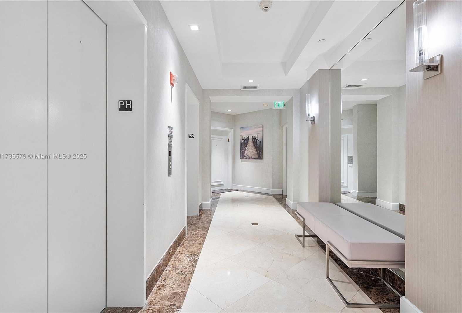 Small Image of 21150 POINT PL #PH 3105, Aventura Number 21