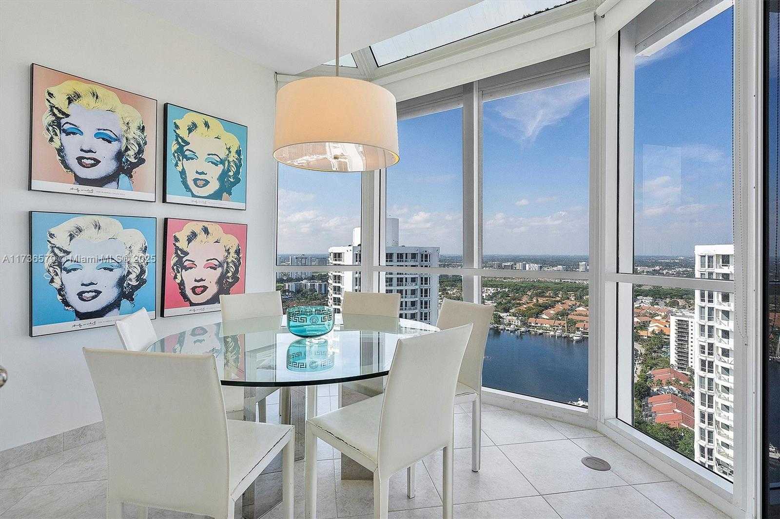 Small Image of 21150 POINT PL #PH 3105, Aventura Number 7