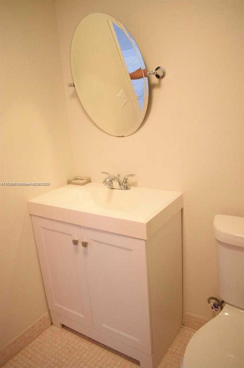 Small Image of 1600 SOUTH OCEAN DR #3G, Hollywood Number 19