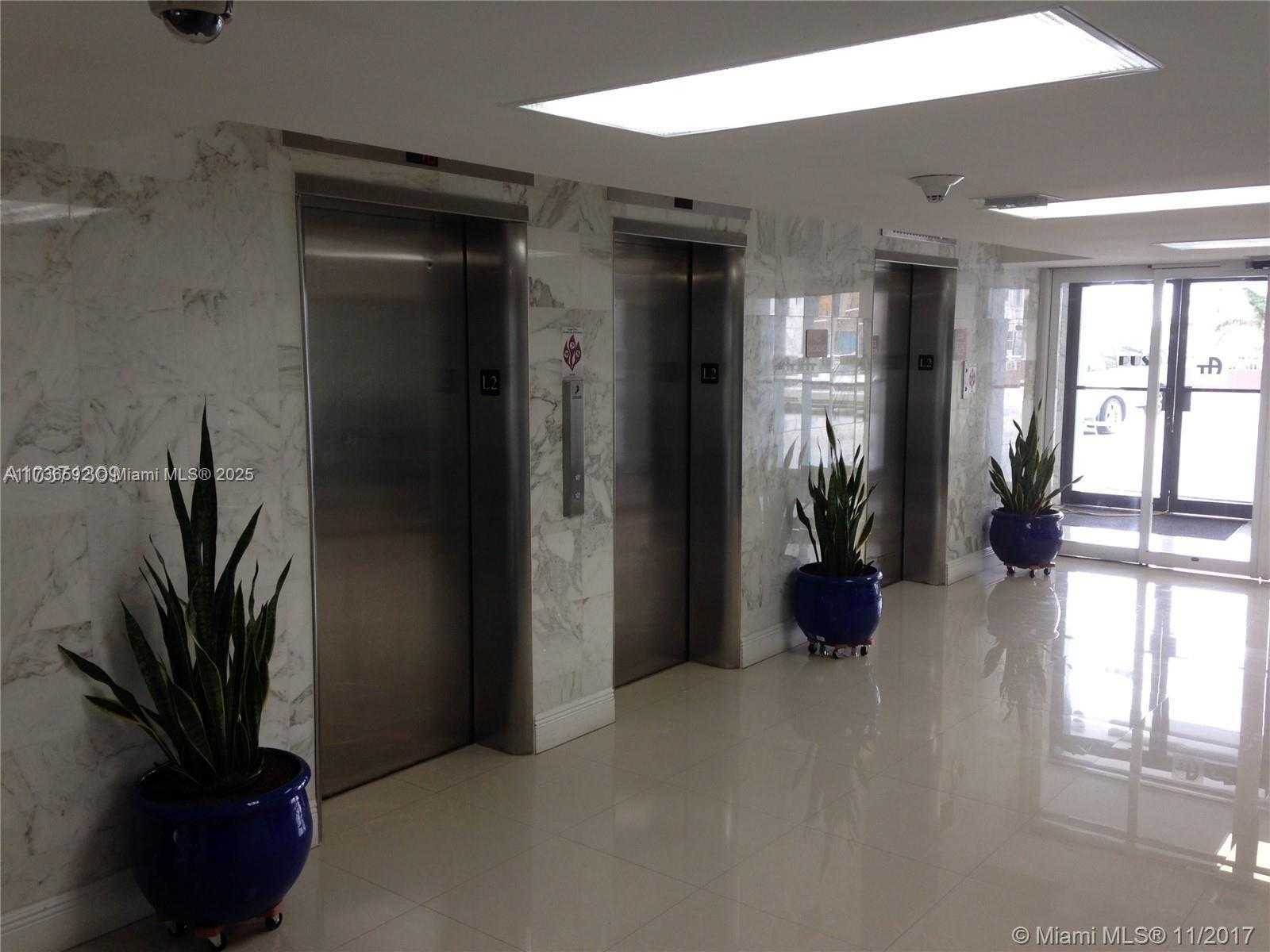 Small Image of 1600 SOUTH OCEAN DR #3G, Hollywood Number 22
