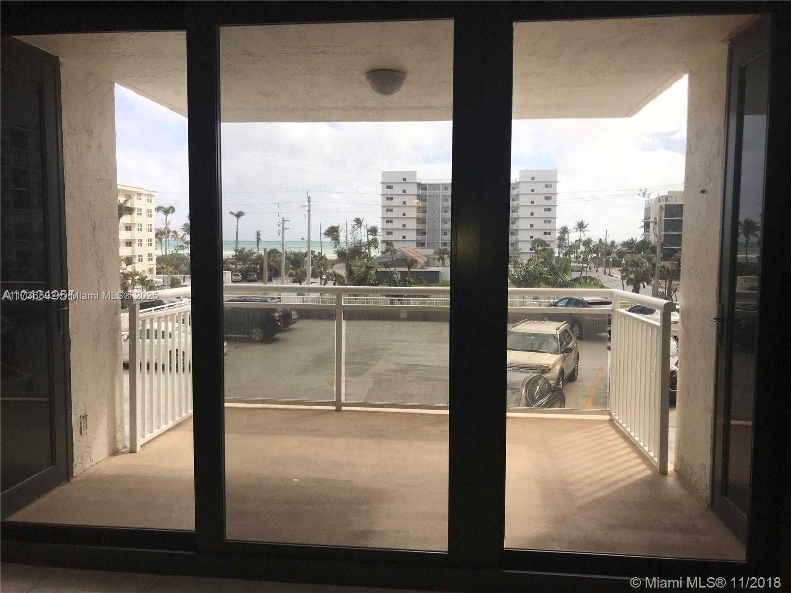 Small Image of 1600 SOUTH OCEAN DR #3G, Hollywood Number 7