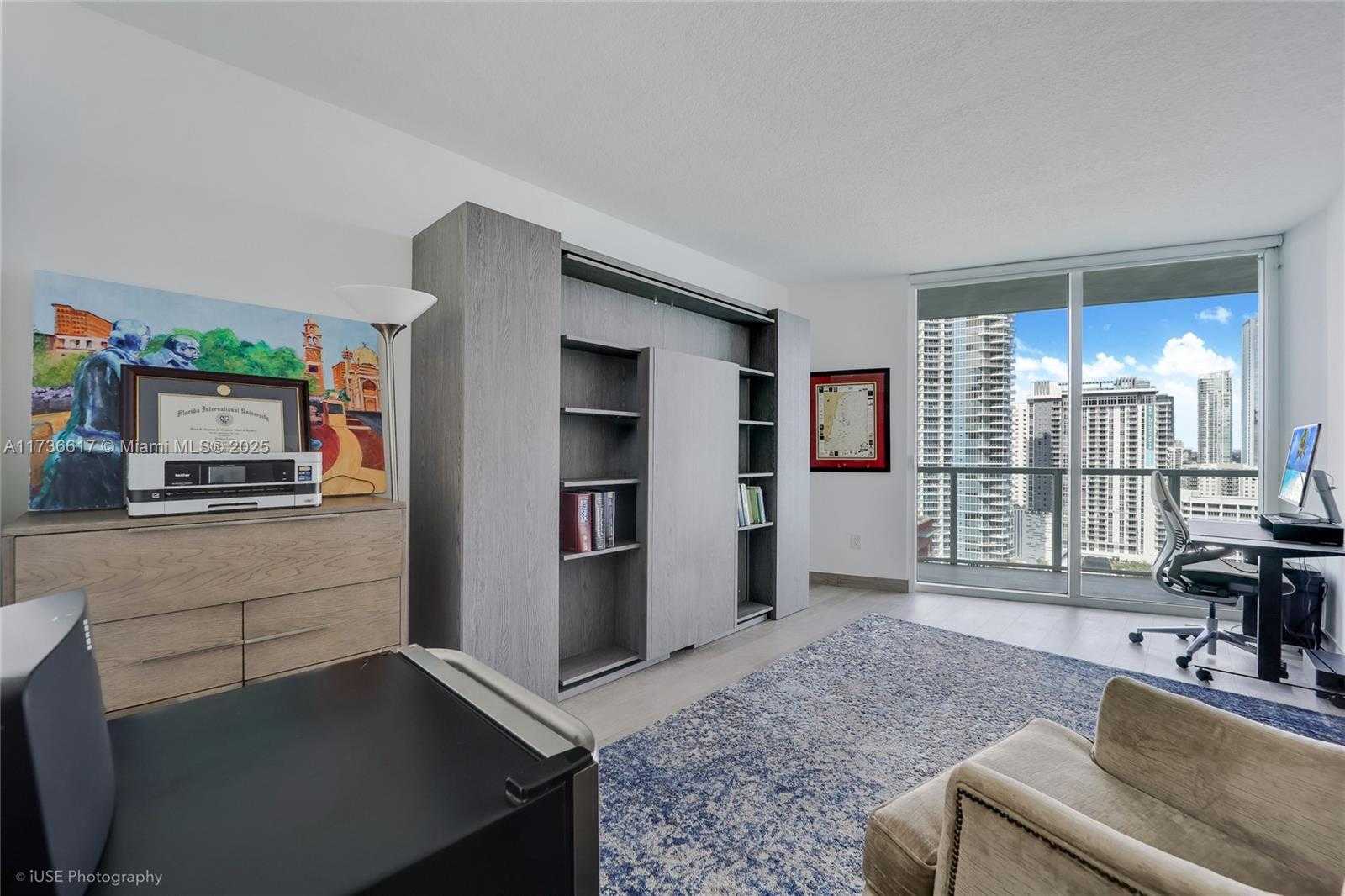 Small Image of 1900 NORTH BAYSHORE DR #2004, Miami Number 16