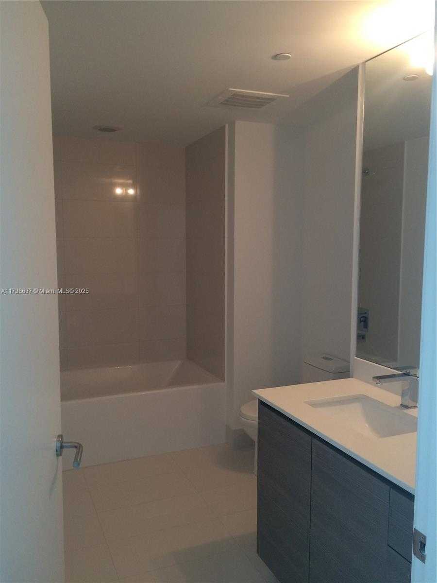 Small Image of 460 NORTH EAST 28TH ST #2503, Miami Number 10