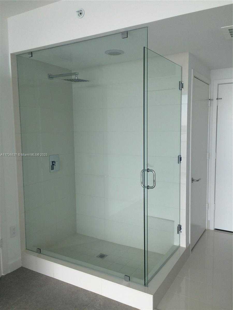 Small Image of 460 NORTH EAST 28TH ST #2503, Miami Number 5