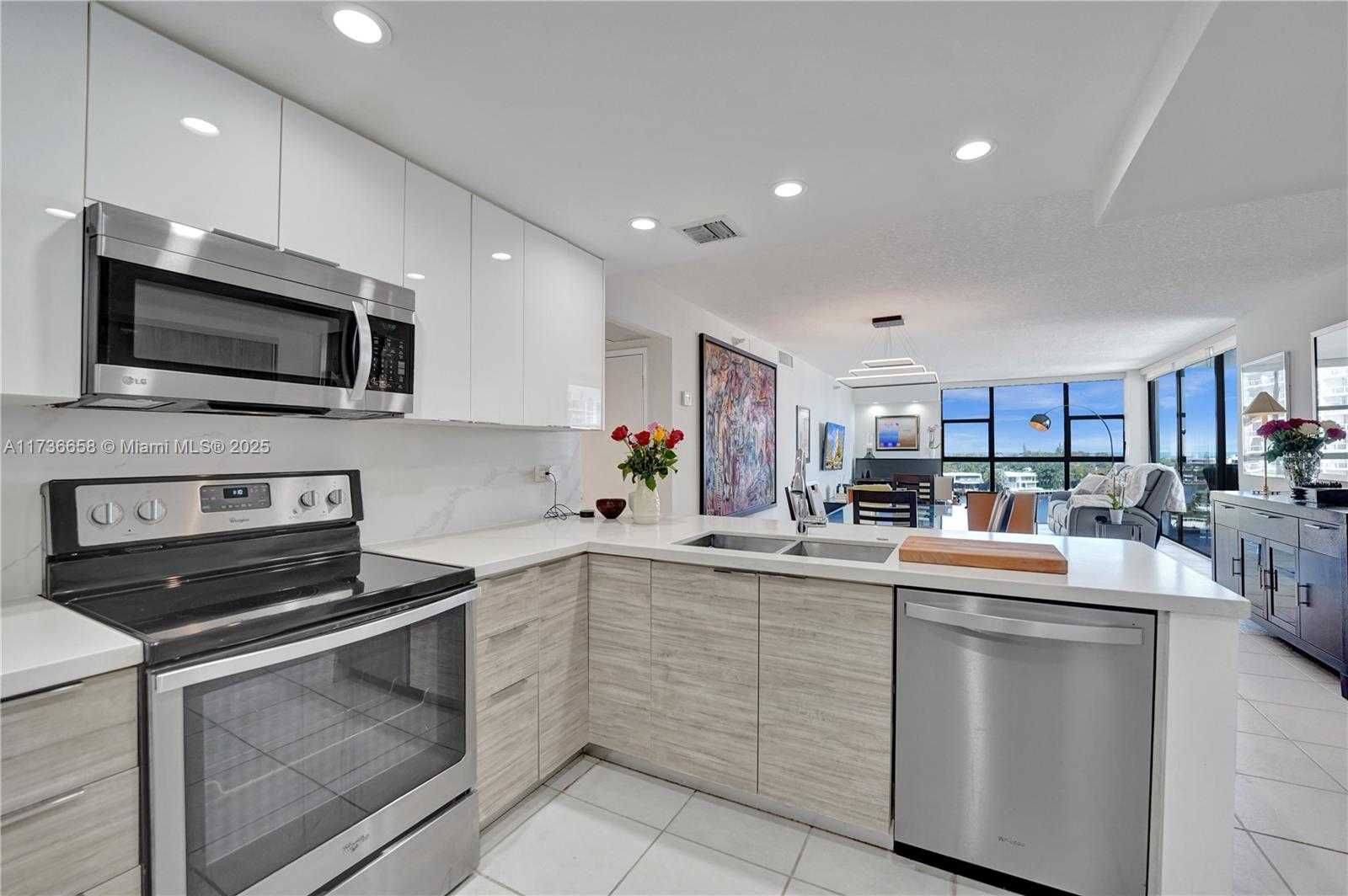 Small Image of 20505 EAST COUNTRY CLUB DR #833, Aventura Number 12