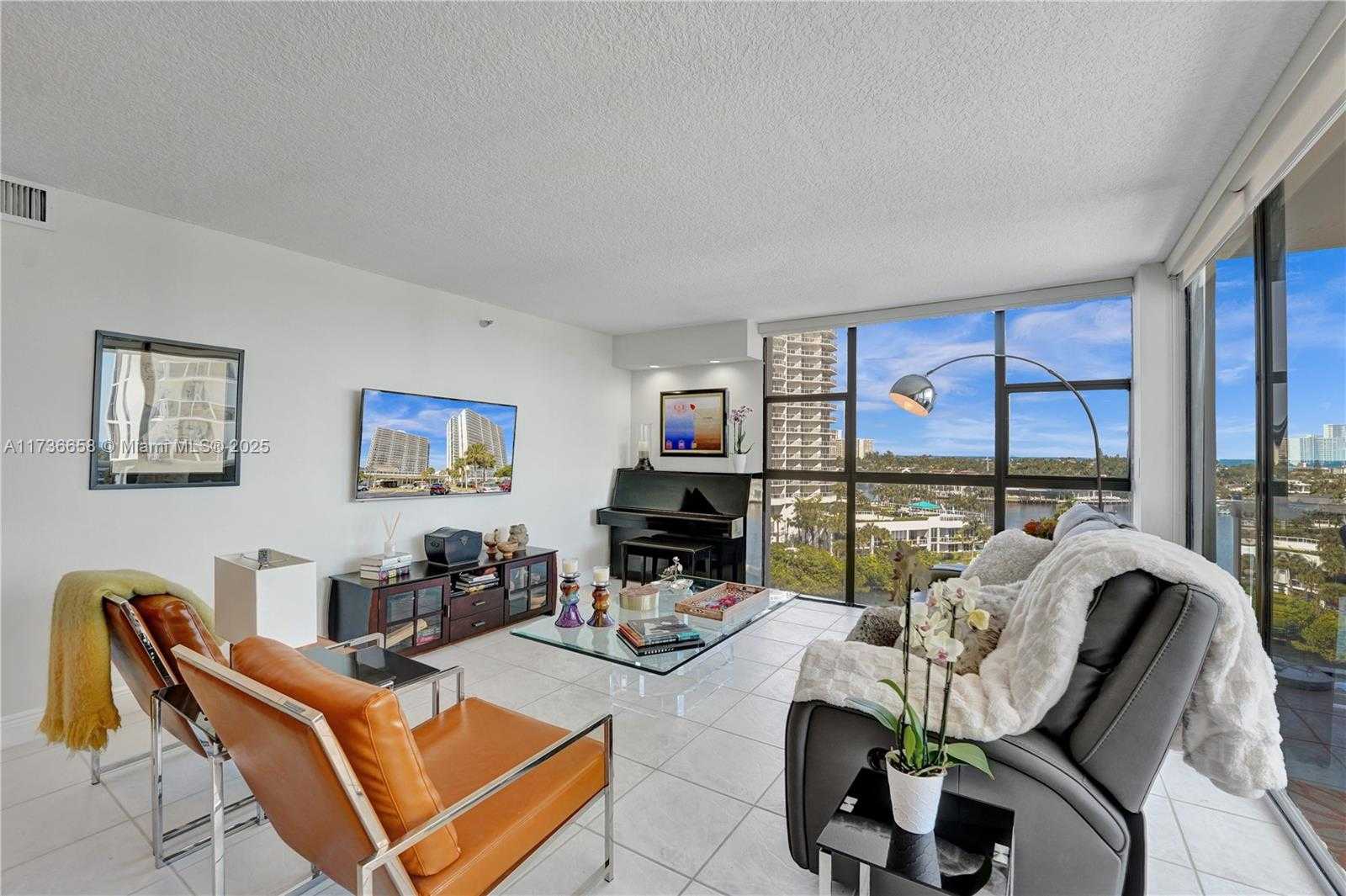Small Image of 20505 EAST COUNTRY CLUB DR #833, Aventura Number 4