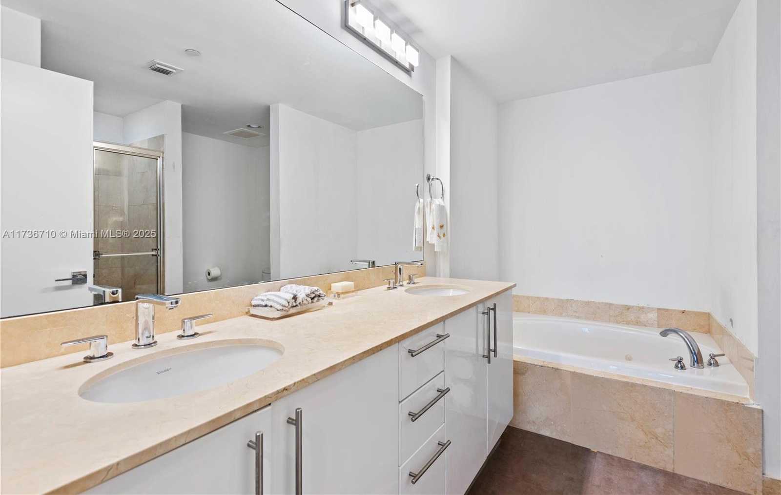 Small Image of 3330 NORTH EAST 190TH ST #1715, Aventura Number 24