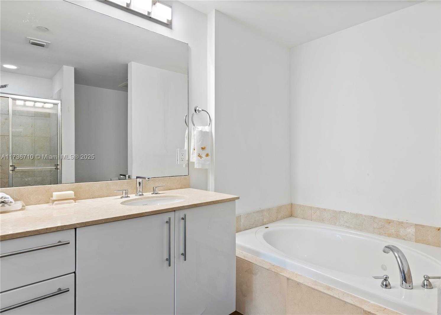 Small Image of 3330 NORTH EAST 190TH ST #1715, Aventura Number 25