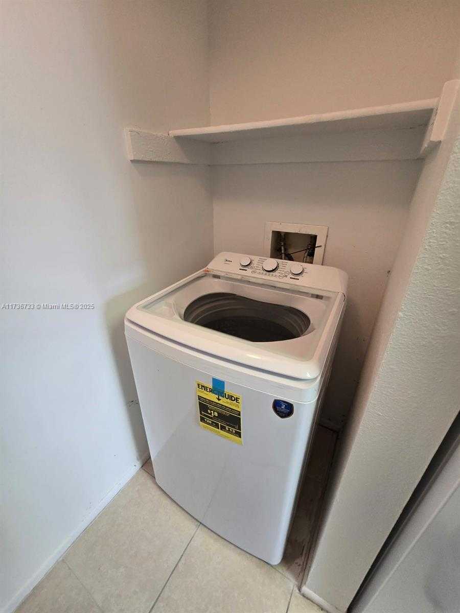 Imagen de Pequeño Objeto
