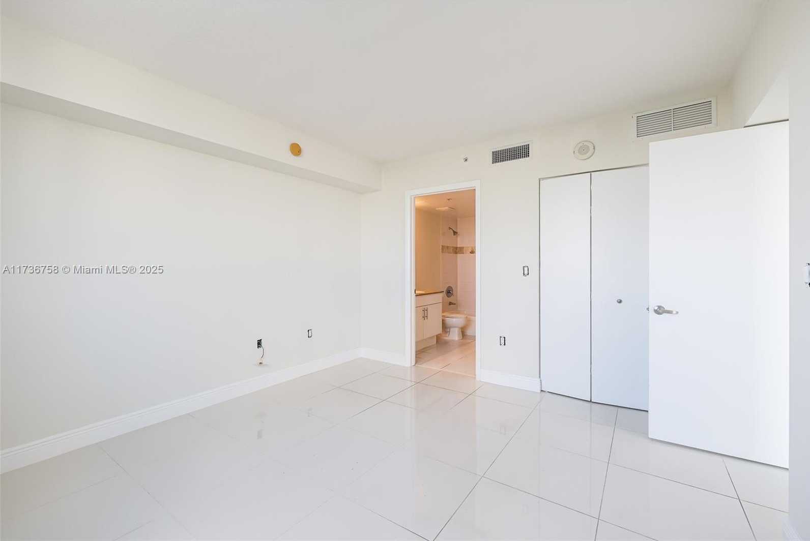 Small Image of 1861 NORTH WEST S RIVER DR #1106, Miami Number 25