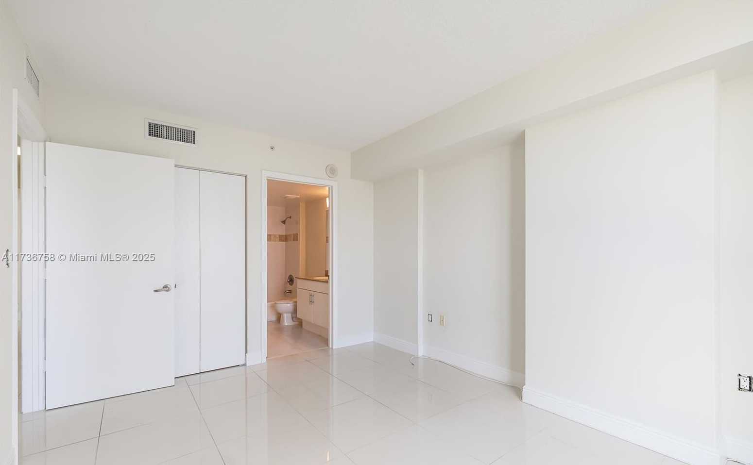 Small Image of 1861 NORTH WEST S RIVER DR #1106, Miami Number 32
