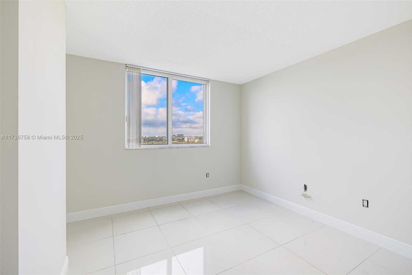 Small Image of 1861 NORTH WEST S RIVER DR #1106, Miami Number 35