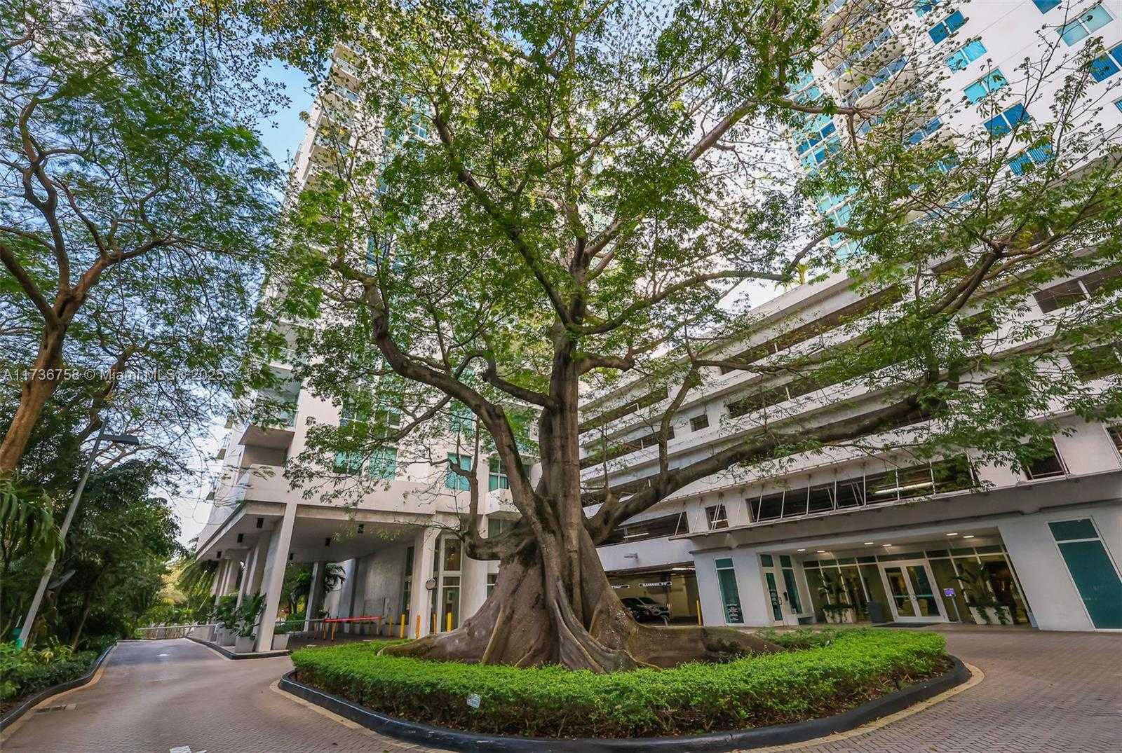 Small Image of 1861 NORTH WEST S RIVER DR #1106, Miami Number 47