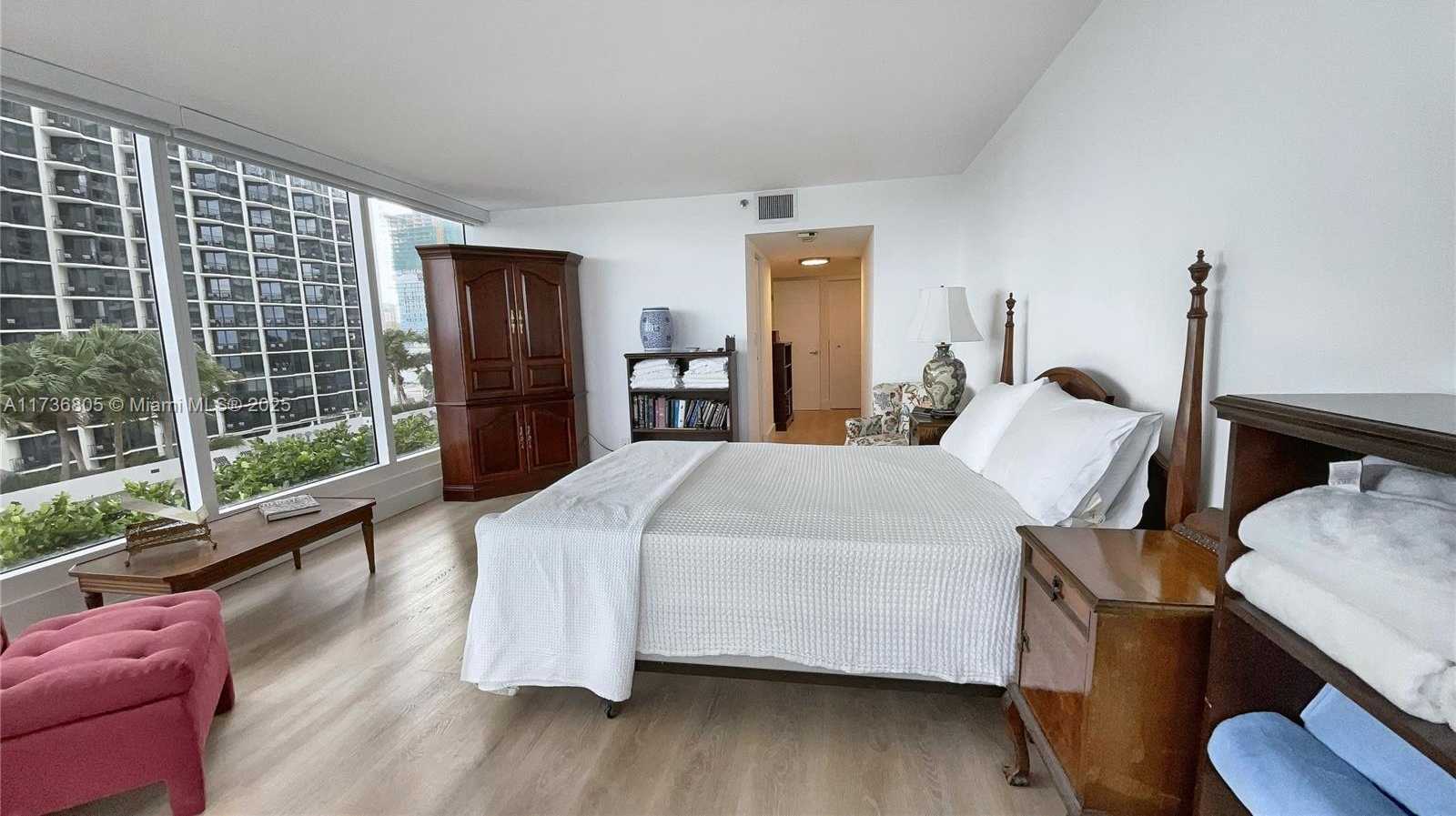 Small Image of 1717 NORTH BAYSHORE DR #A-1231, Miami Number 6