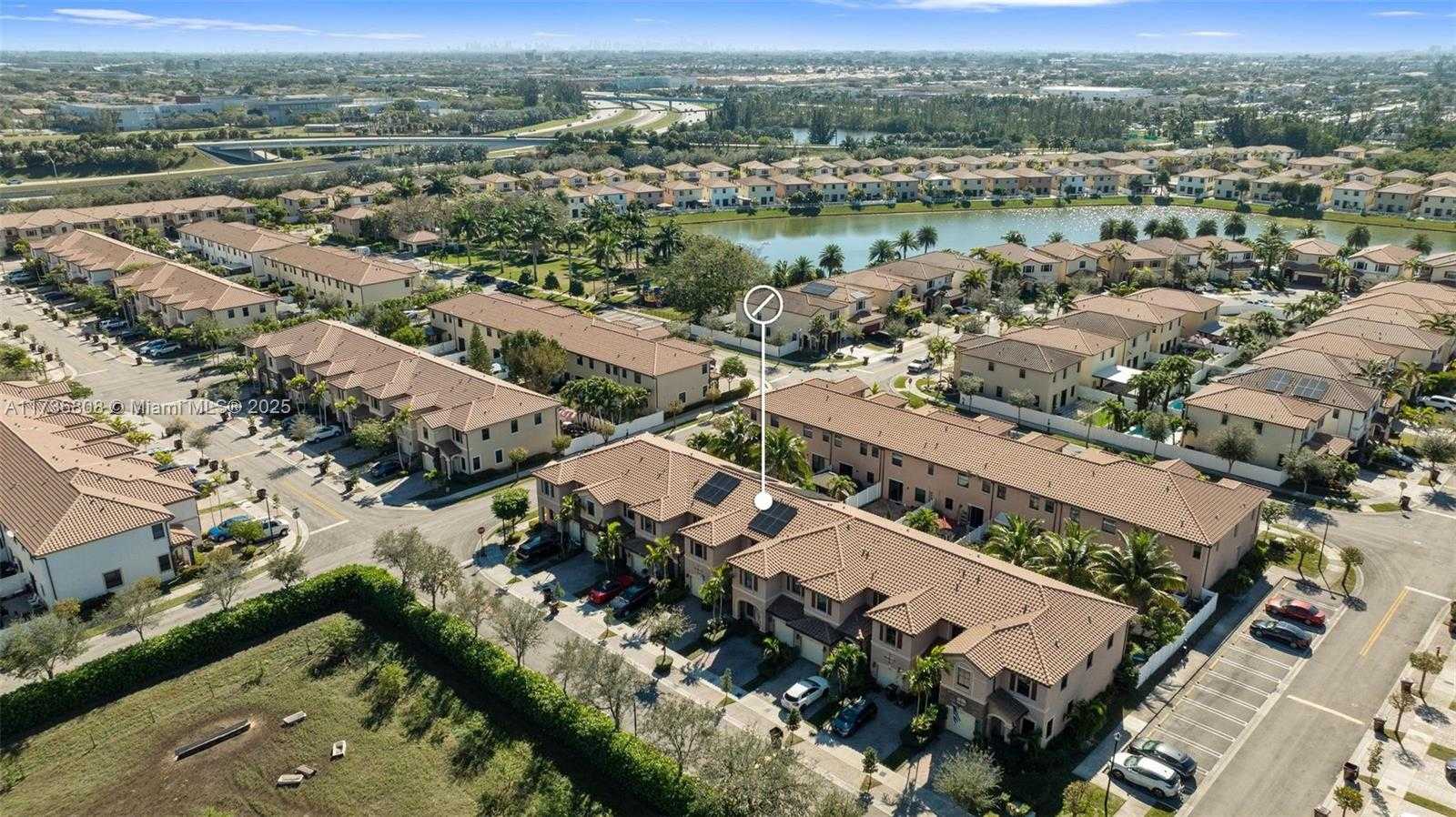 Small Image of 3436 WEST 90TH ST #3436, Hialeah Number 35